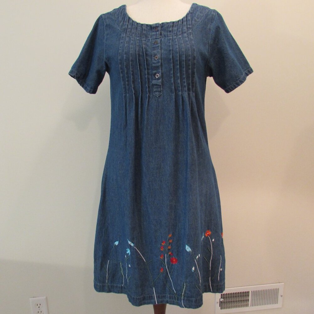 Vermont Country Store Denim Floral Embroidered Pintuck Dress Medium